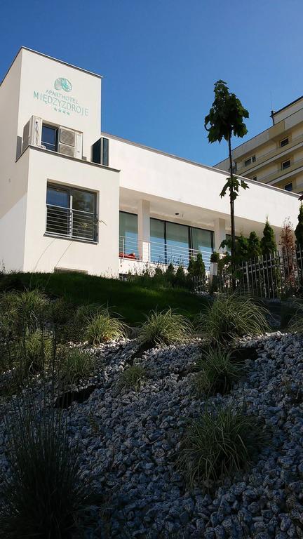 Holiday Home Loft Z Antresola I Balkonem Przy Plazy Miedzyzdroje Exterior photo